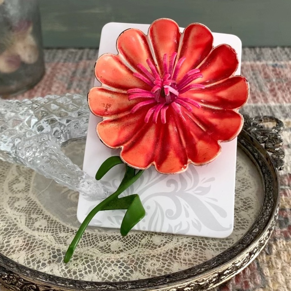 Vintage Mechanical Hot Pink Green Flower Enamel Hand Painted Figural Brooch Pin